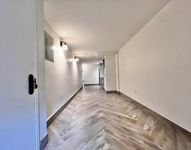 129 Putnam Avenue - Photo Thumbnail 10