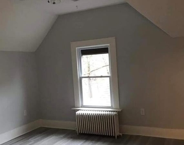 278 South Main Street - Photo Thumbnail 6