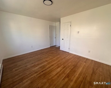 1295 Main Street - Photo Thumbnail 1