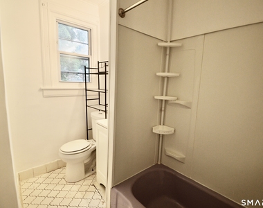 407 East Avenue - Photo Thumbnail 8