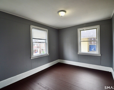 407 East Avenue - Photo Thumbnail 9