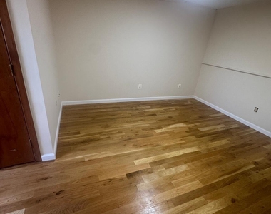204 Wheeler Avenue - Photo Thumbnail 7