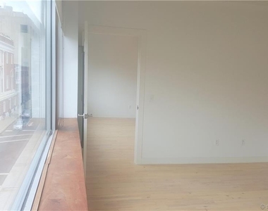 804 Chapel Street - Photo Thumbnail 4
