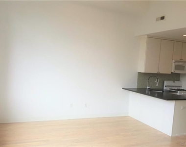 804 Chapel Street - Photo Thumbnail 3