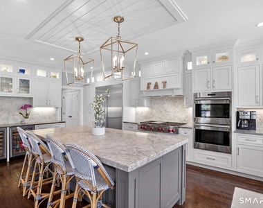 86 Quincy Street - Photo Thumbnail 7