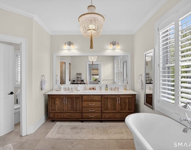 86 Quincy Street - Photo Thumbnail 17