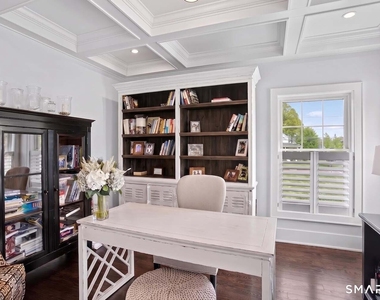 86 Quincy Street - Photo Thumbnail 4