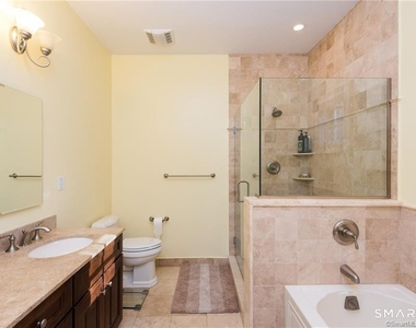70 Riverdale Avenue - Photo Thumbnail 9