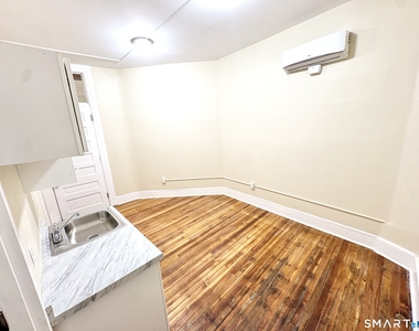 105 Bank Street - Photo Thumbnail 7