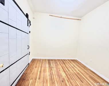 105 Bank Street - Photo Thumbnail 4