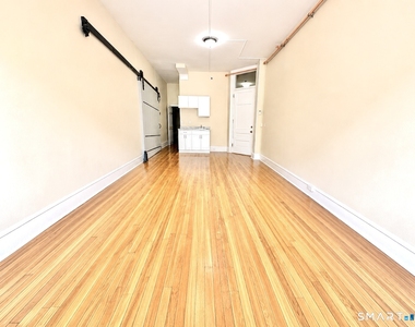 105 Bank Street - Photo Thumbnail 2
