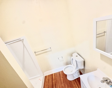 105 Bank Street - Photo Thumbnail 6