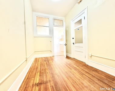 105 Bank Street - Photo Thumbnail 4