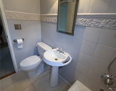 840 Thorn St - Photo Thumbnail 23
