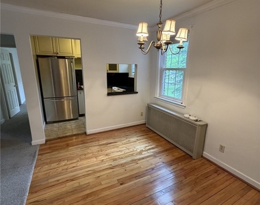 840 Thorn St - Photo Thumbnail 6