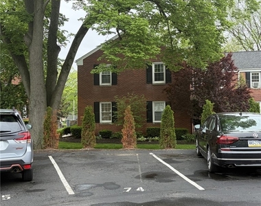 840 Thorn St - Photo Thumbnail 26