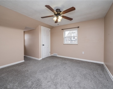 651 Royce Ave - Photo Thumbnail 15