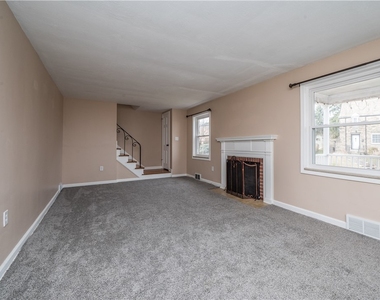 651 Royce Ave - Photo Thumbnail 2