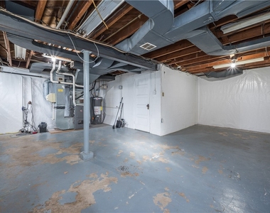 651 Royce Ave - Photo Thumbnail 18