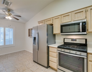 2001 Joy View Lane - Photo Thumbnail 8