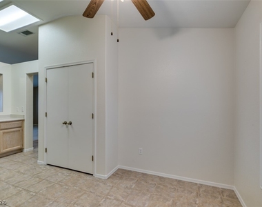 2001 Joy View Lane - Photo Thumbnail 11