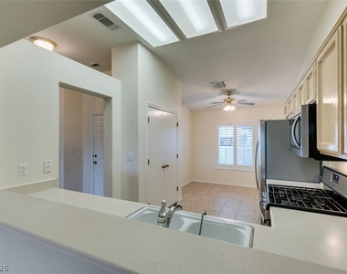 2001 Joy View Lane - Photo Thumbnail 6