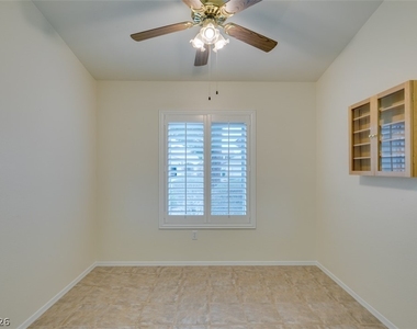 2001 Joy View Lane - Photo Thumbnail 9