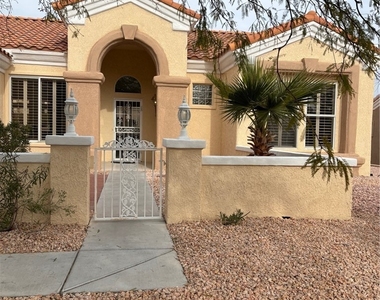 10800 Mission Lakes Avenue - Photo Thumbnail 2