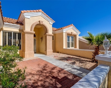 10800 Mission Lakes Avenue - Photo Thumbnail 6