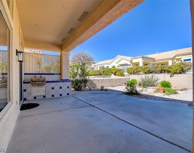 10800 Mission Lakes Avenue - Photo Thumbnail 31