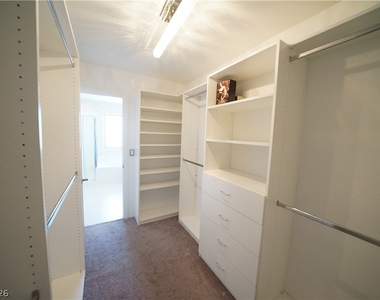 880 Cool Aquamarine Street - Photo Thumbnail 33