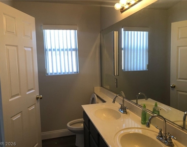 916 Clubview Drive - Photo Thumbnail 27