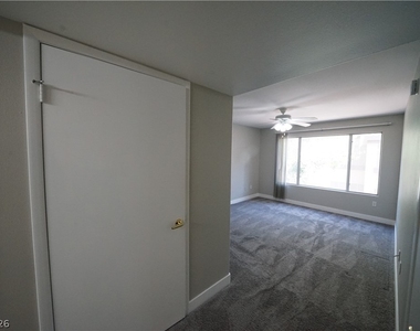 5710 E Tropicana Avenue - Photo Thumbnail 18