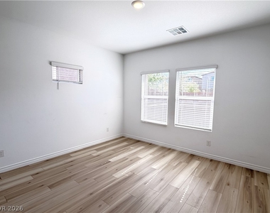 341 Aravalli Crest Street - Photo Thumbnail 17