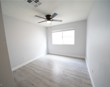 8600 W Charleston Boulevard - Photo Thumbnail 15