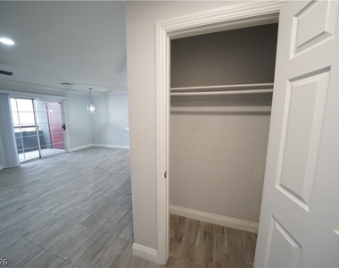 8600 W Charleston Boulevard - Photo Thumbnail 5
