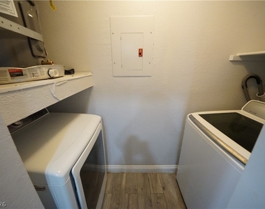8600 W Charleston Boulevard - Photo Thumbnail 10