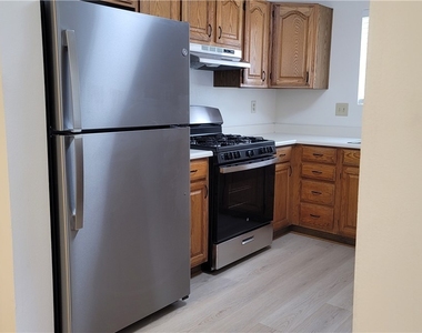 1375 E Hacienda Avenue - Photo Thumbnail 8