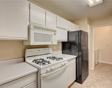 2200 S Fort Apache Road - Photo Thumbnail 9