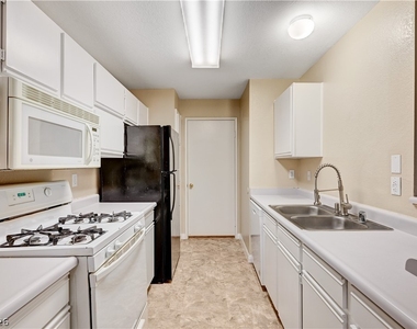 2200 S Fort Apache Road - Photo Thumbnail 12