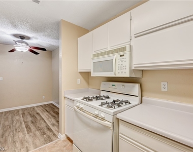 2200 S Fort Apache Road - Photo Thumbnail 8