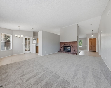 735 Stonecliff Way - Photo Thumbnail 8