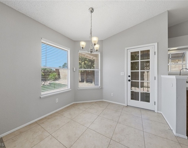 735 Stonecliff Way - Photo Thumbnail 15