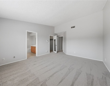 735 Stonecliff Way - Photo Thumbnail 23