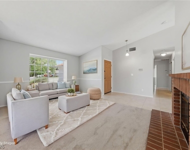 735 Stonecliff Way - Photo Thumbnail 3