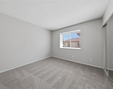 735 Stonecliff Way - Photo Thumbnail 29