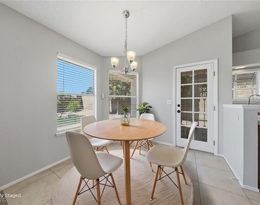 735 Stonecliff Way - Photo Thumbnail 16