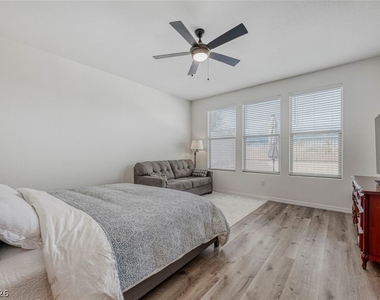 10594 Skye Arroyo Avenue - Photo Thumbnail 17
