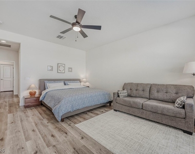 10594 Skye Arroyo Avenue - Photo Thumbnail 18
