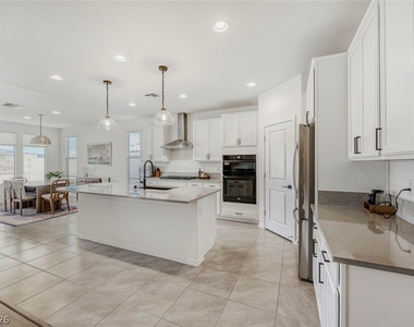 10594 Skye Arroyo Avenue - Photo Thumbnail 10